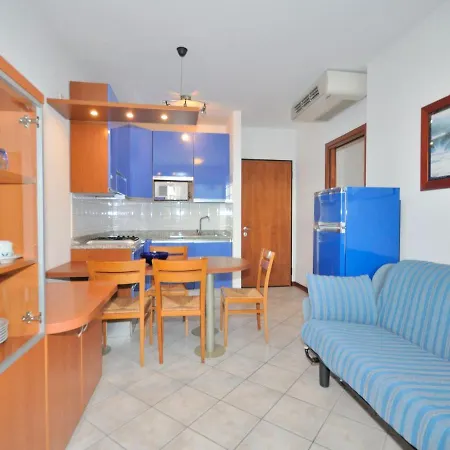 In Spiaggia With Communal Pool Διαμέρισμα
